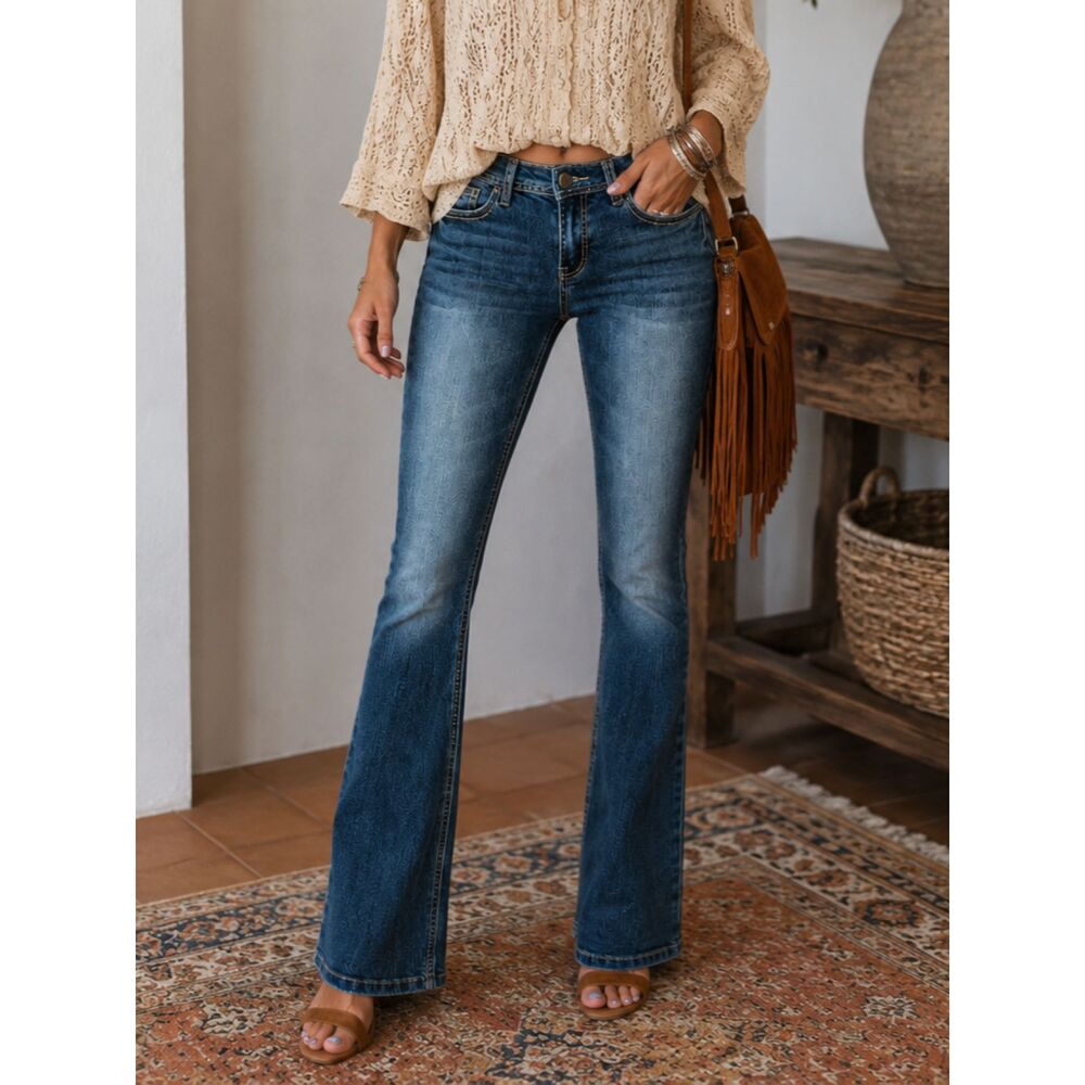 VTG Earl Jean Blue Flare Jeans Size 5 Medium Wash Stretch Low Rise Y2K Denim
